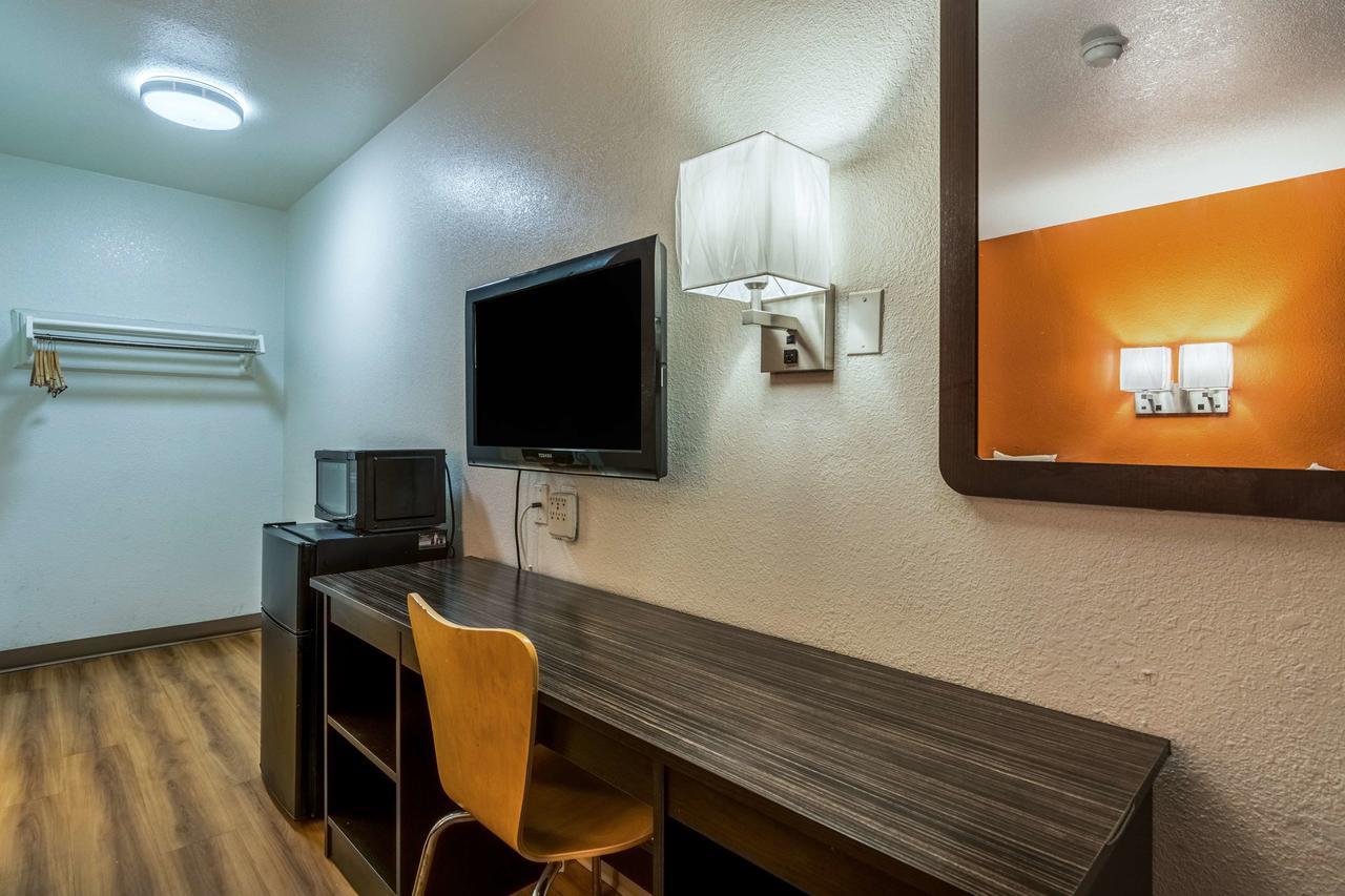 Motel 6-Lumberton, Nc エクステリア 写真